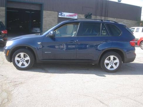 Used 2011 BMW X5 xDrive35d image 9