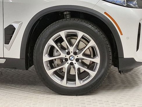 Certified 2024 BMW X5 xDrive40i w/ Premium Package AWD/4WD image 10