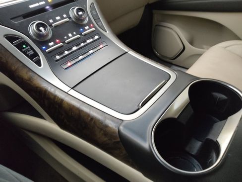 Used 2016 Lincoln MKX Select w/ Select Plus Package image 26