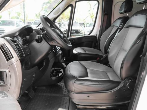 Used 2023 RAM ProMaster 2500 image 23