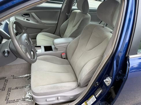 Used 2007 Toyota Camry LE FWD image 18