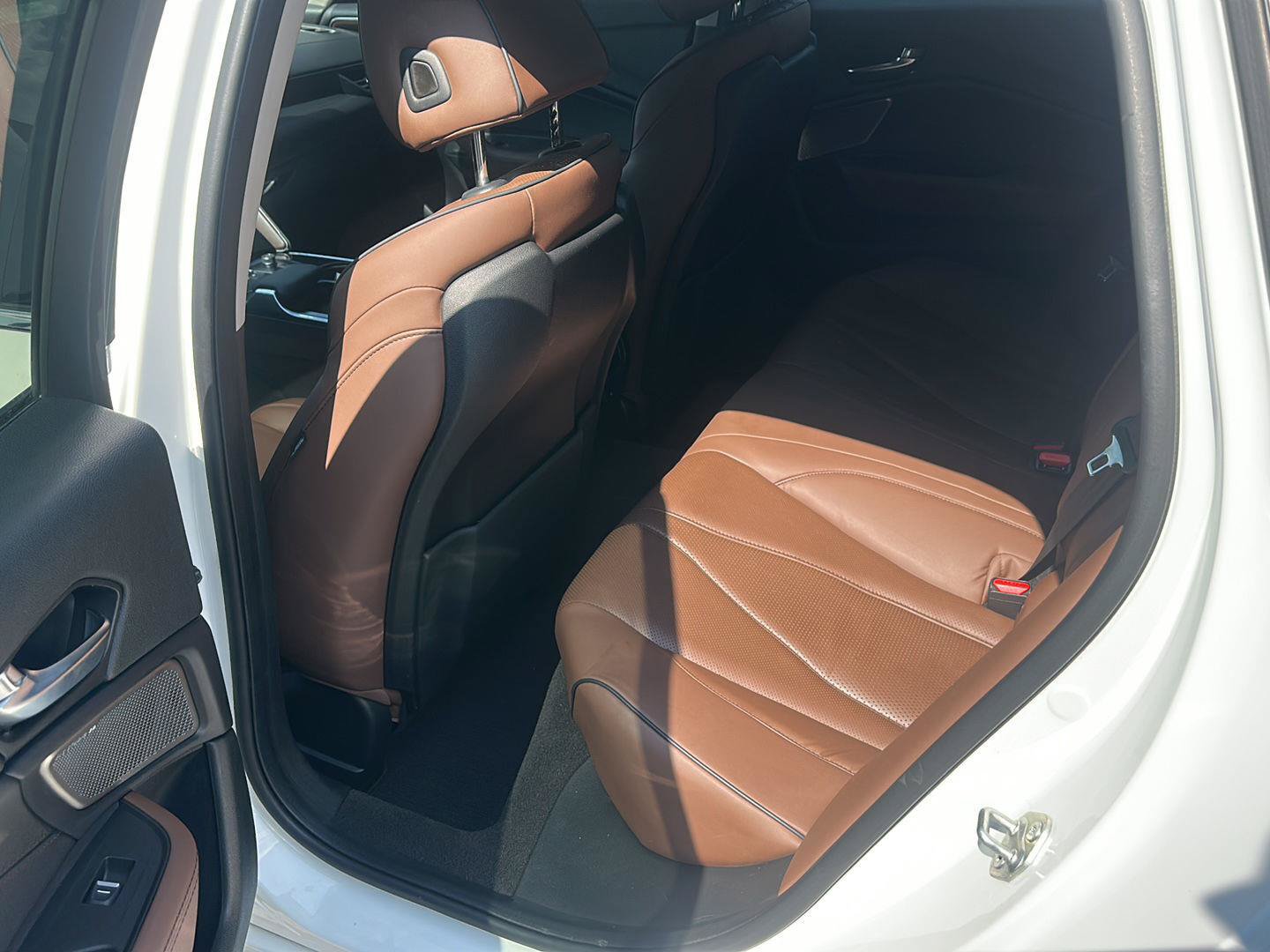 Used 2021 Acura TLX w/ Advance Package FWD image 13