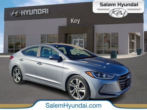 Used 2017 Hyundai Elantra Limited w/ Limited Tech Package 04 image 1