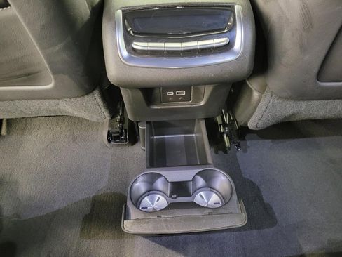 Certified 2025 Cadillac XT6 Premium Luxury image 22