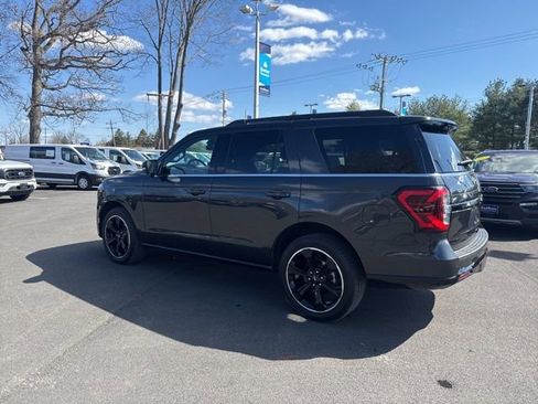 Certified 2023 Ford Expedition Limited AWD/4WD image 6