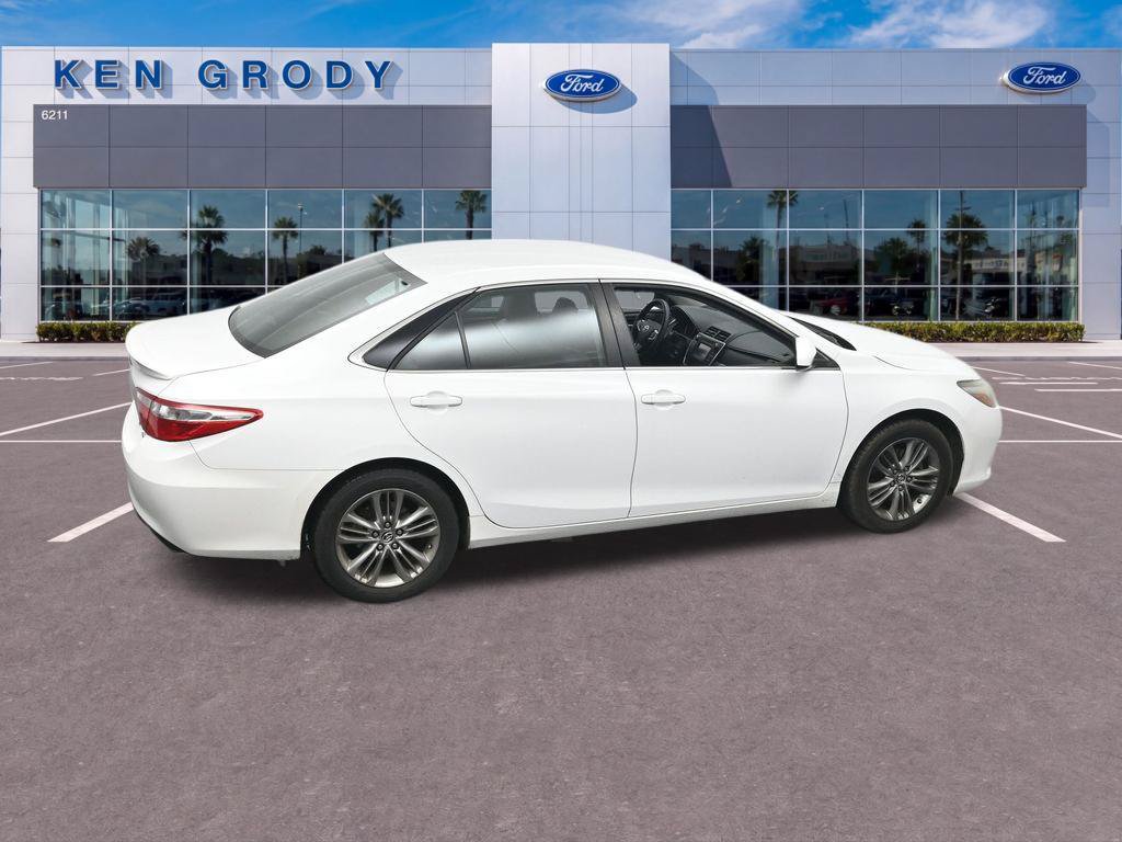 Used 2016 Toyota Camry SE FWD image 13