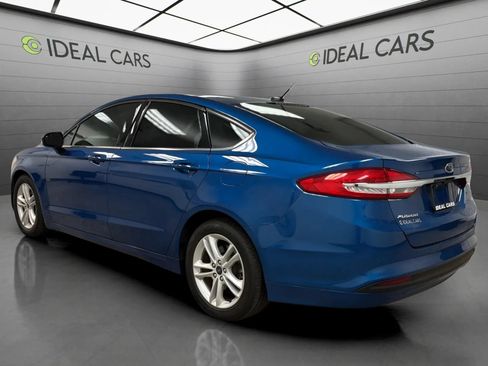 Used 2018 Ford Fusion SE w/ Fusion SE Technology Package FWD image 7