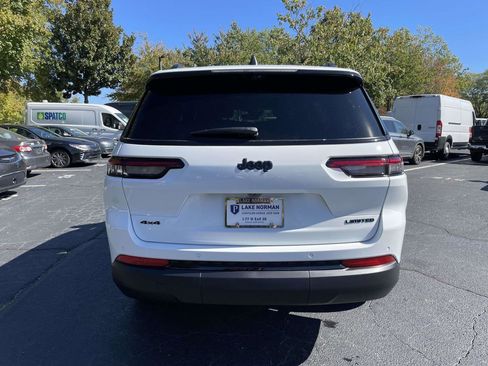 New 2025 Jeep Grand Cherokee L Limited w/ Black Appearance Package image 8