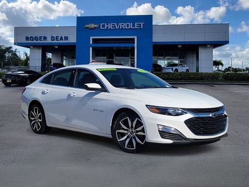 Certified 2024 Chevrolet Malibu RS image 1