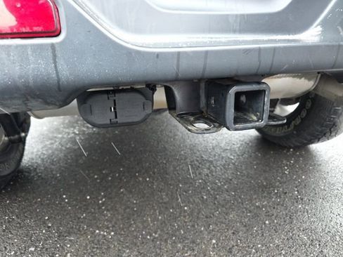 Used 2020 Jeep Wrangler Unlimited Sahara image 36