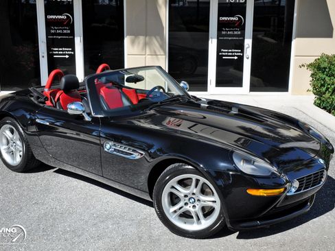 Used 2001 BMW Z8 image 2