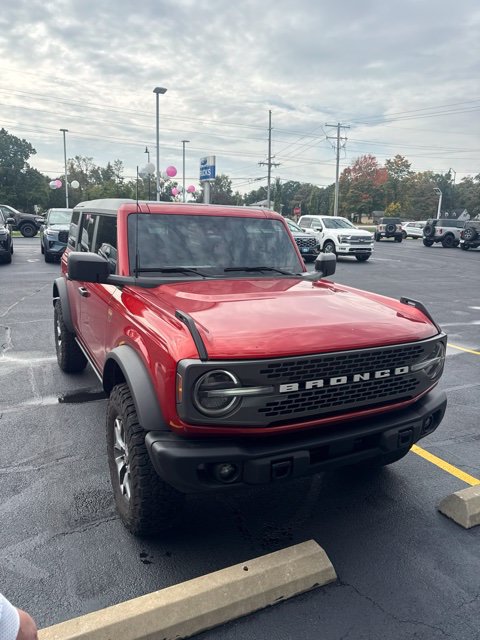 Used 2023 Ford Bronco Badlands AWD/4WD image 1