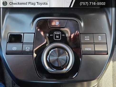 Used 2026 Toyota bZ XLE image 19