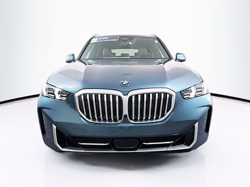 New 2026 BMW X5 xDrive50e w/ Executive Package image 2