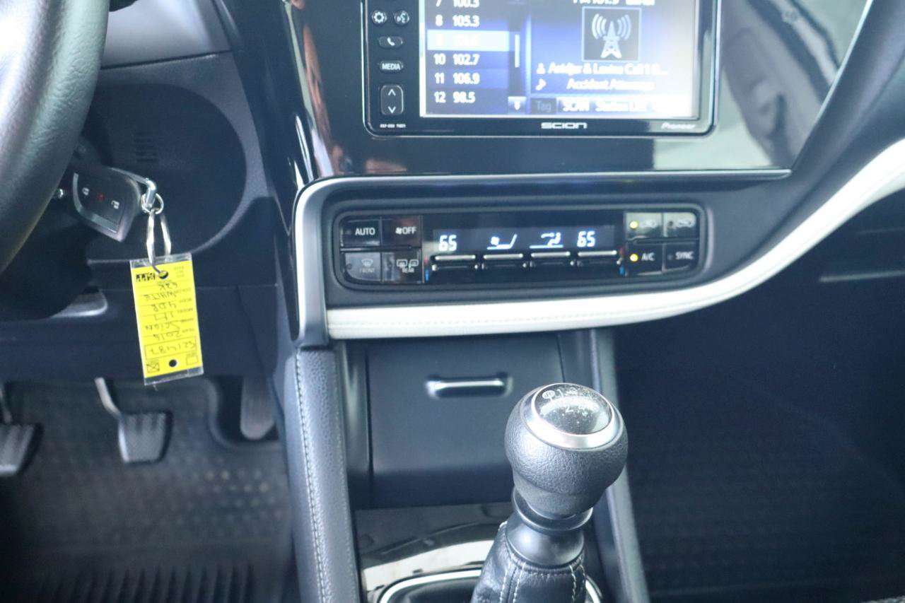 Used 2016 Scion iM FWD image 19