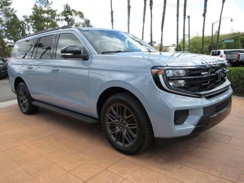 New 2026 Ford Expedition Max Platinum AWD/4WD image 6