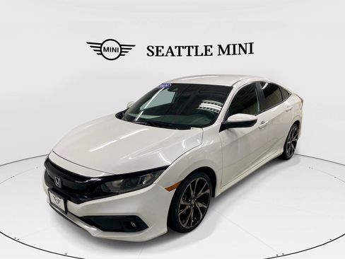 Used 2019 Honda Civic Sport image 1