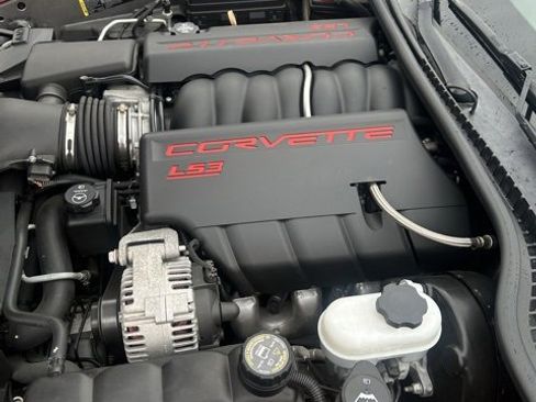 Used 2009 Chevrolet Corvette Coupe image 16