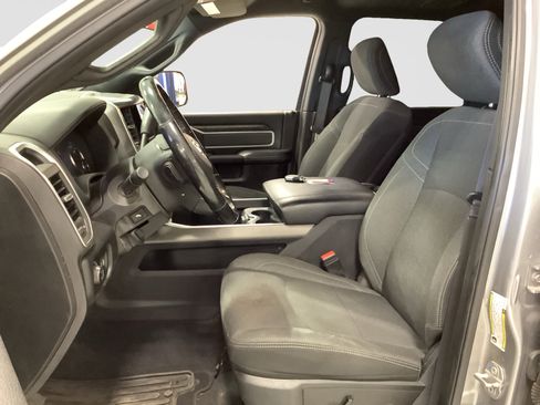 Used 2019 RAM 3500 Lone Star AWD/4WD image 8