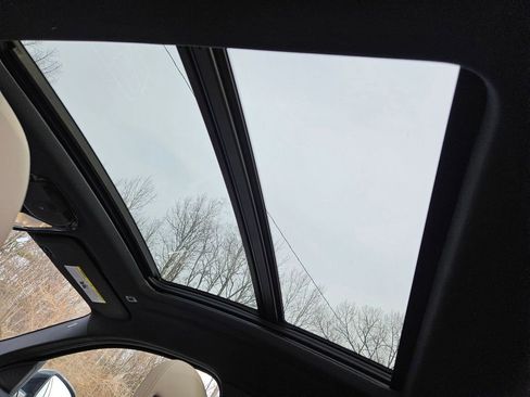 Certified 2023 BMW X4 xDrive30i w/ M Sport Package image 19