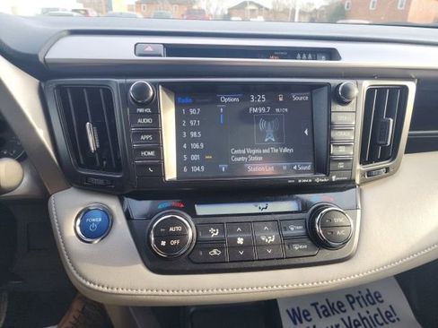 Used 2018 Toyota RAV4 AWD Hybrid image 20