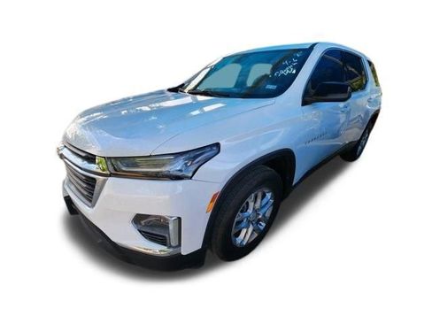 Used 2022 Chevrolet Traverse LS image 5