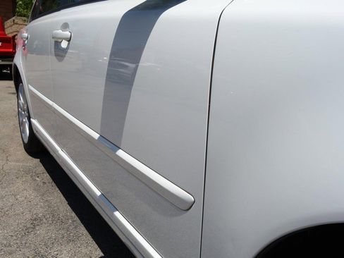 Used 2011 Volvo S40 T5 image 8