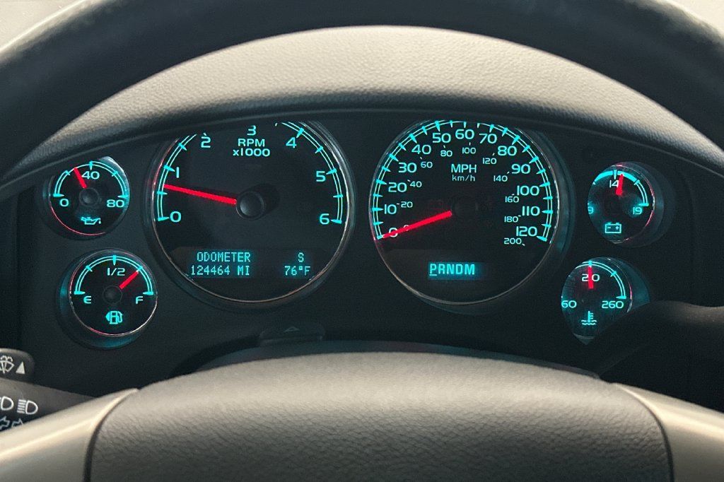 Used 2013 Chevrolet Tahoe LTZ RWD image 25