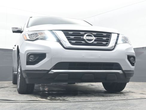 Used 2020 Nissan Pathfinder SL image 22