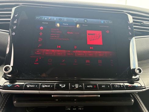 Used 2024 Jeep Wagoneer Series II image 31