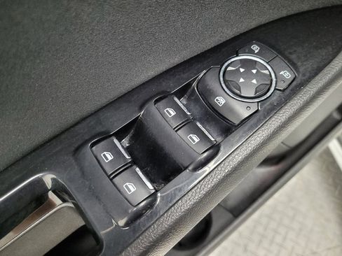Used 2016 Ford Fusion SE AWD/4WD image 27
