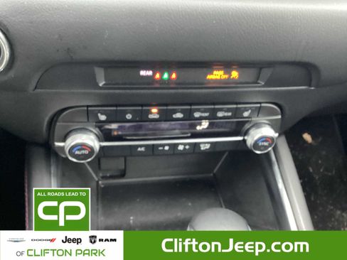 Used 2024 MAZDA CX-5 Carbon Edition image 15