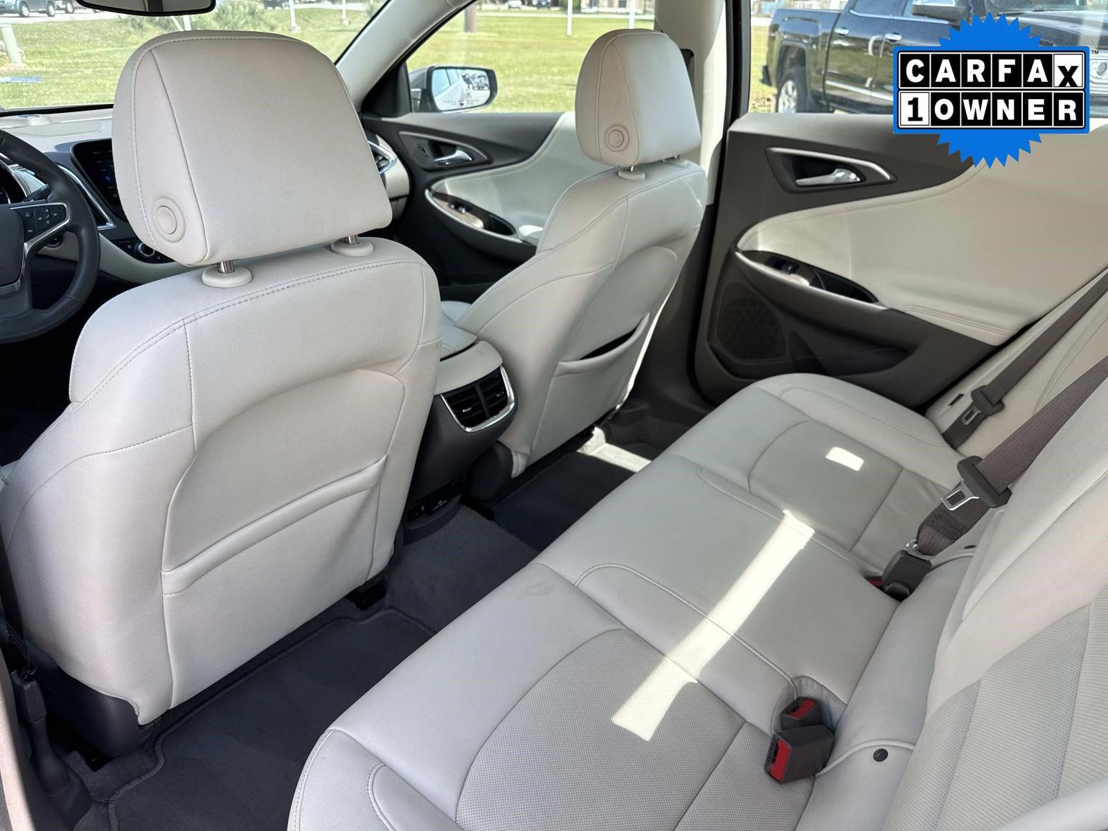 Used 2024 Chevrolet Malibu LT FWD image 14