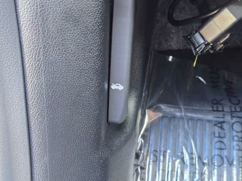 New 2026 Kia Sorento EX image 15