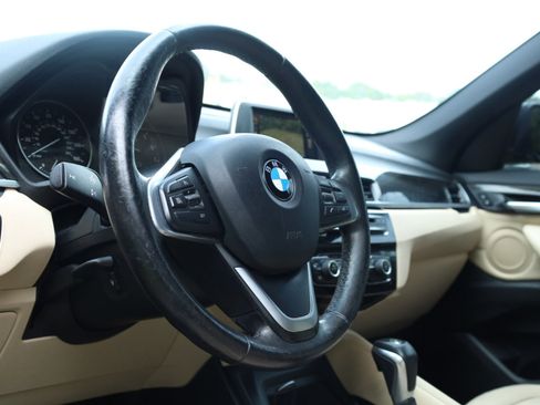 Used 2017 BMW X1 xDrive28i w/ Premium Package image 26