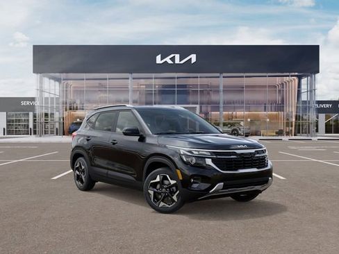 New 2026 Kia Seltos S FWD image 8