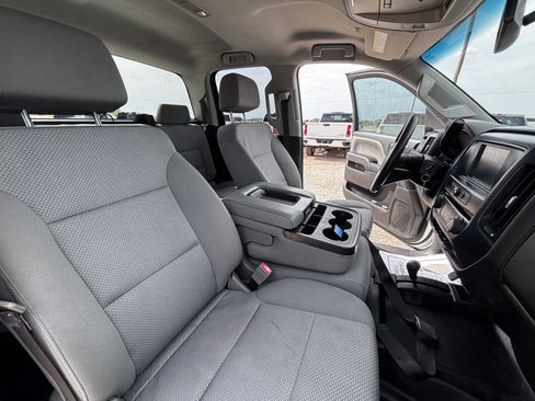 Used 2018 Chevrolet Silverado 2500 W/T w/ WT Convenience Package AWD/4WD image 14