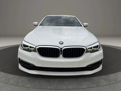 Used 2020 BMW 530i xDrive w/ Convenience Package AWD/4WD image 2