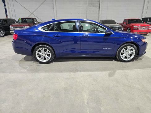 Used 2014 Chevrolet Impala LT w/ Convenience Package image 17
