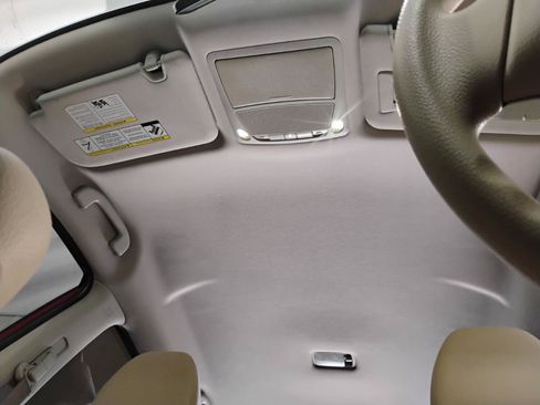 Used 2015 Nissan Rogue S FWD image 48