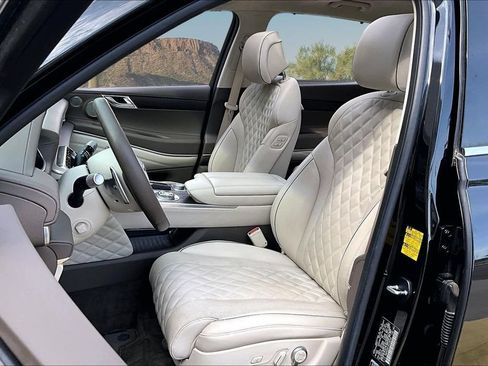 Used 2024 Genesis GV80 3.5T w/ Prestige Package AWD/4WD image 25