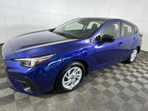 Used 2025 Subaru Impreza 2.0i AWD/4WD image 6