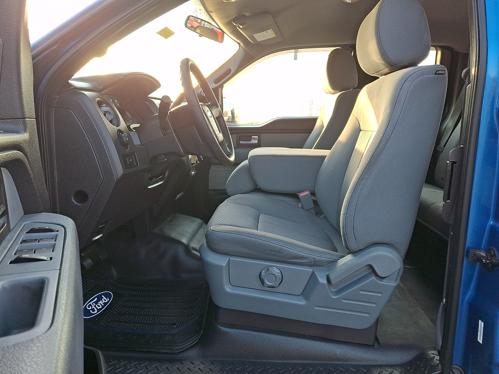 Used 2014 Ford F150 STX w/ Equipment Group 201A Mid AWD/4WD image 14