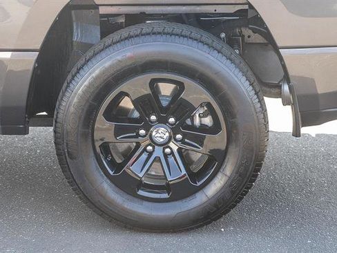 Used 2024 RAM 1500 Laramie image 9