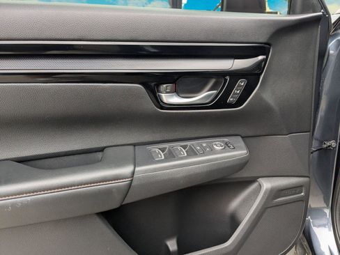 Used 2023 Honda CR-V Sport Touring image 7