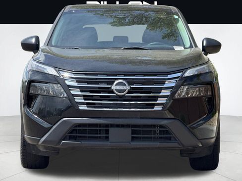 Used 2024 Nissan Rogue S AWD/4WD image 9