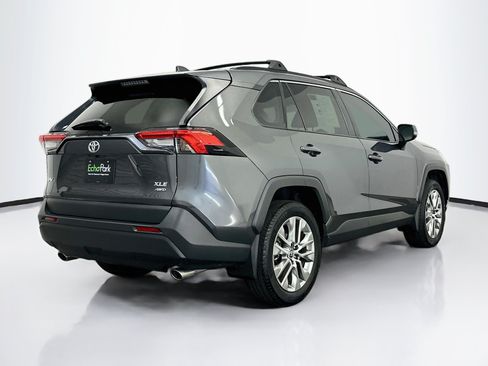 Used 2025 Toyota RAV4 XLE Premium w/ Weather Package AWD/4WD image 9
