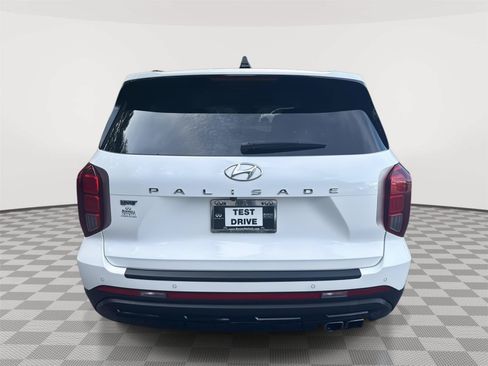 Used 2024 Hyundai Palisade XRT FWD image 7
