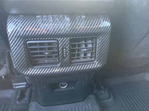 Used 2024 Toyota RAV4 LE AWD/4WD image 18