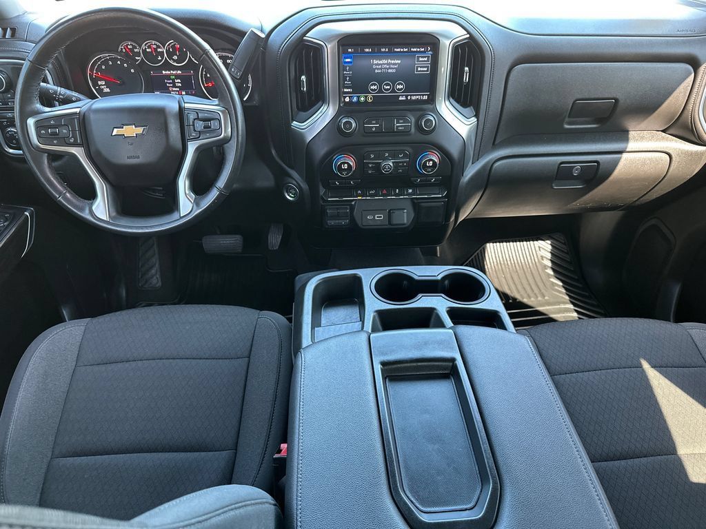 Used 2022 Chevrolet Silverado 1500 LT w/ Bed Protection Package AWD/4WD image 23